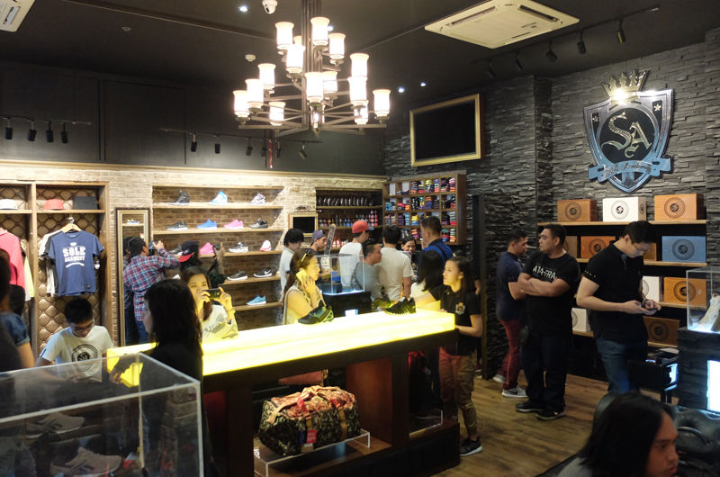 Recap Sole Academy opens in Bonifacio High Street Kickspotting